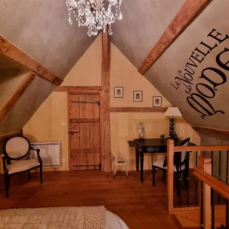 La Grange Des Bruyeres Guest house Ige (Orne)
